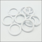 Кольцо для штор пластик d 40 мм 10 шт,  цв.белый фото в интернет-магазине Hobbymir.ru