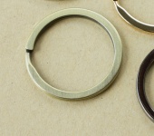 Кольцо для ключей, цвет бронза, 25мм фото в интернет-магазине Hobbymir.ru